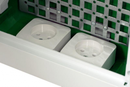 Корпус встраиваемый City9 Box IT 3 ряда 36мод. 2 розетки с бел. дверцей SE EZ9E312P2FIT