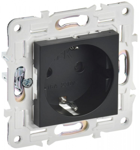 Розетка SKANDY 16А с заземл. защ. шторки SK-R04Bl черн. IEK SK-R14-16-K02