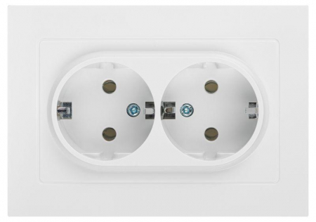 Розетка 2-м СП Accent 6-205-01 16А IP20 250В 2P+E Schuko AL/CU бел. Intro Б0063485